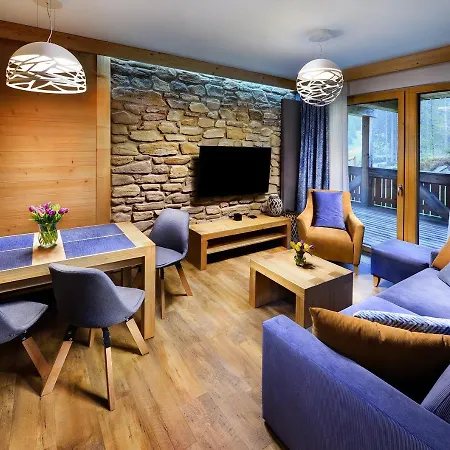 Daire Chalety Horska Luka Jasna In & Out