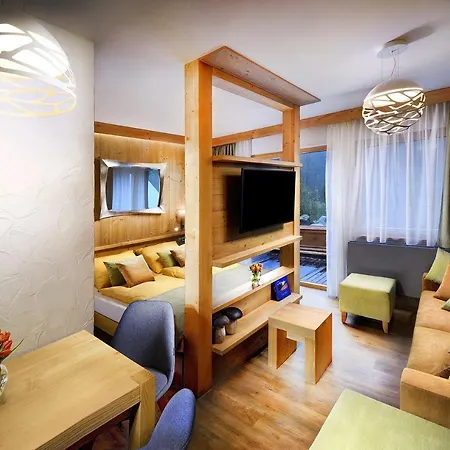 Chalety Horska Luka Jasna In & Out ديمانوفْشكا دولِنا