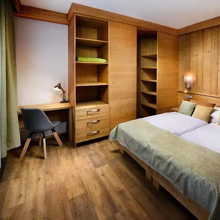 Daire Chalety Horska Luka Jasna In & Out